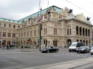 VIENNA OPERA HOUSE